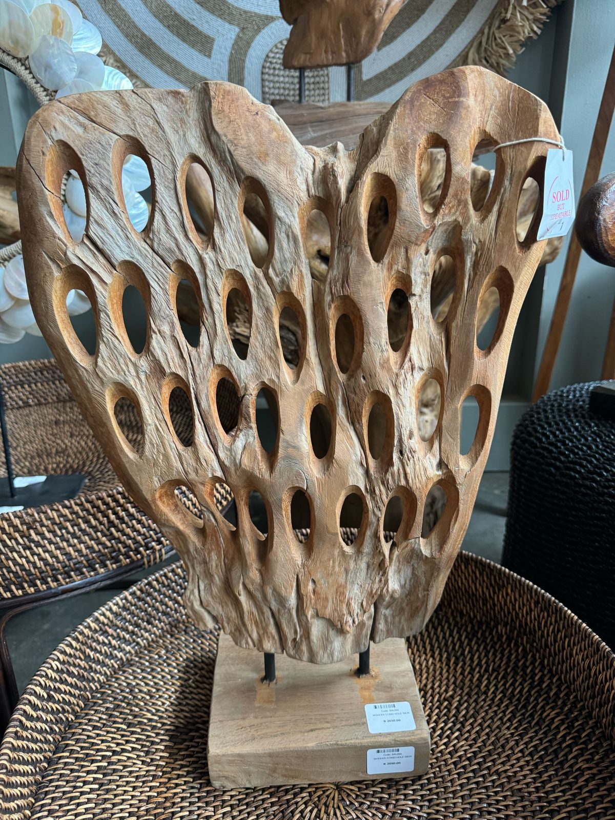 BAL066 - WOODEN STAND HOLE 50CM