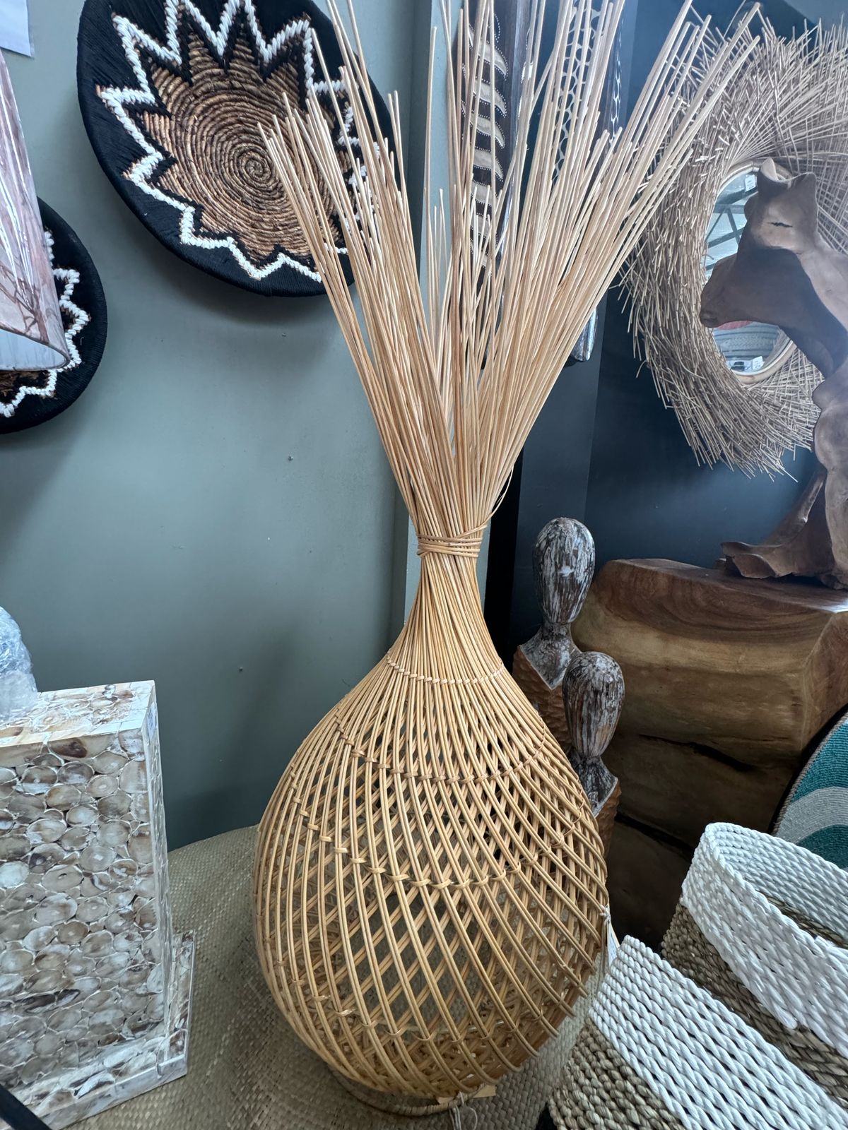 BAL115 - RATTAN LAMP ONION 40 CM
