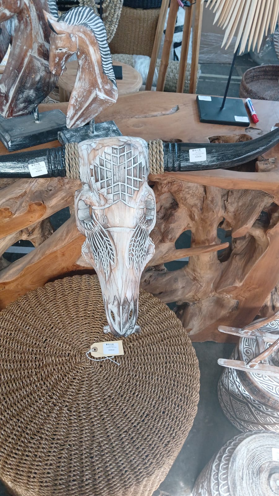 BAL132 - WOODEN BUFFALO HEAD 90X12X60