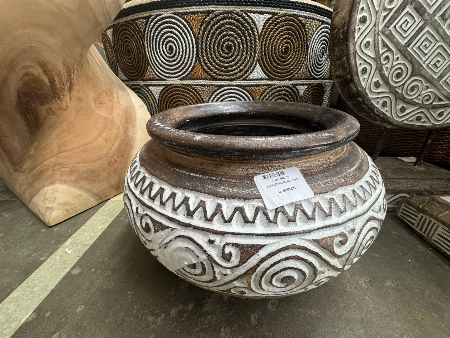 BAL079 - WOODEN BOWL 40X40X15