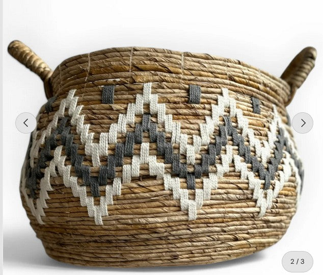 UB074-A - BASKET NATURAL (WHITE AND BLUE PATTERN) (S)