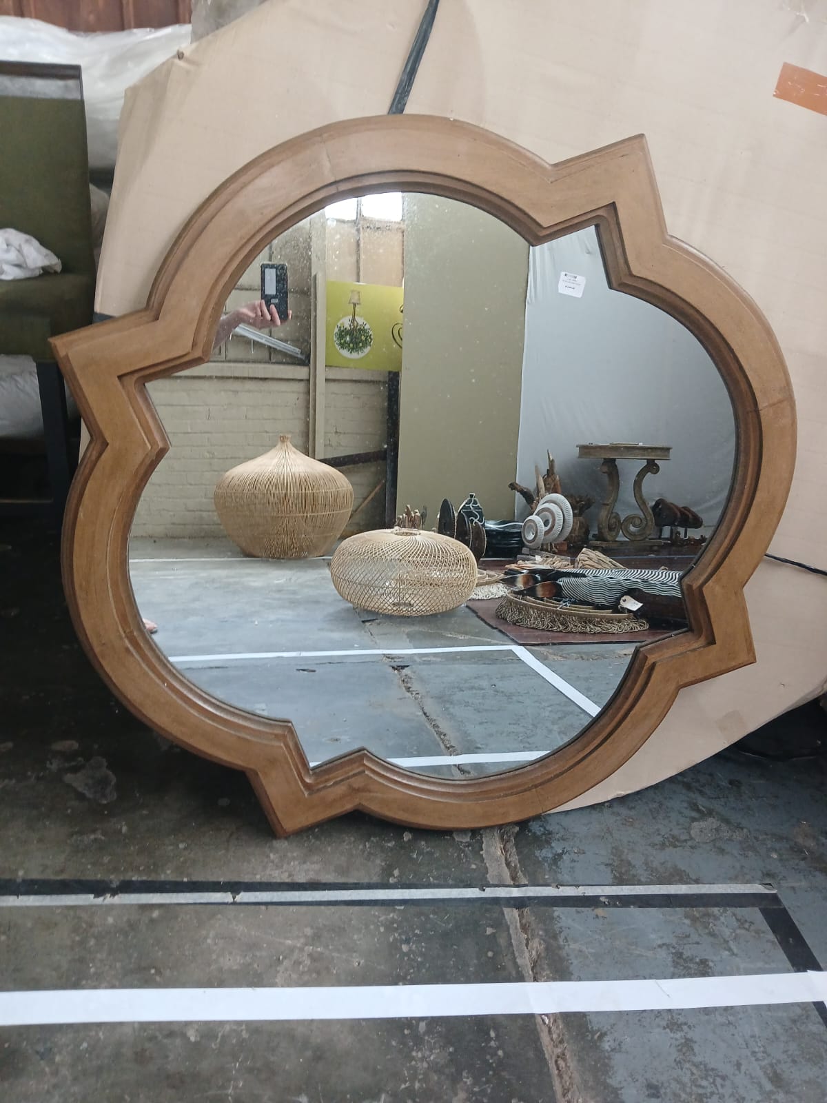 UBI002 - ROUND JENGJANG SELEM