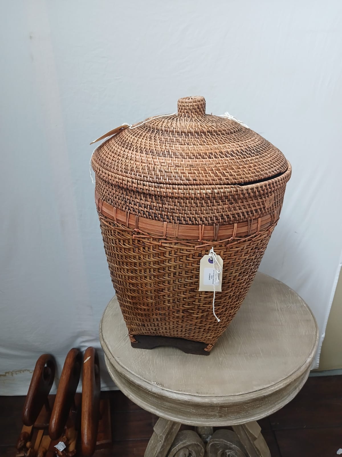 UBI030 - RATTAN BASKET KERANJANG BAMBU