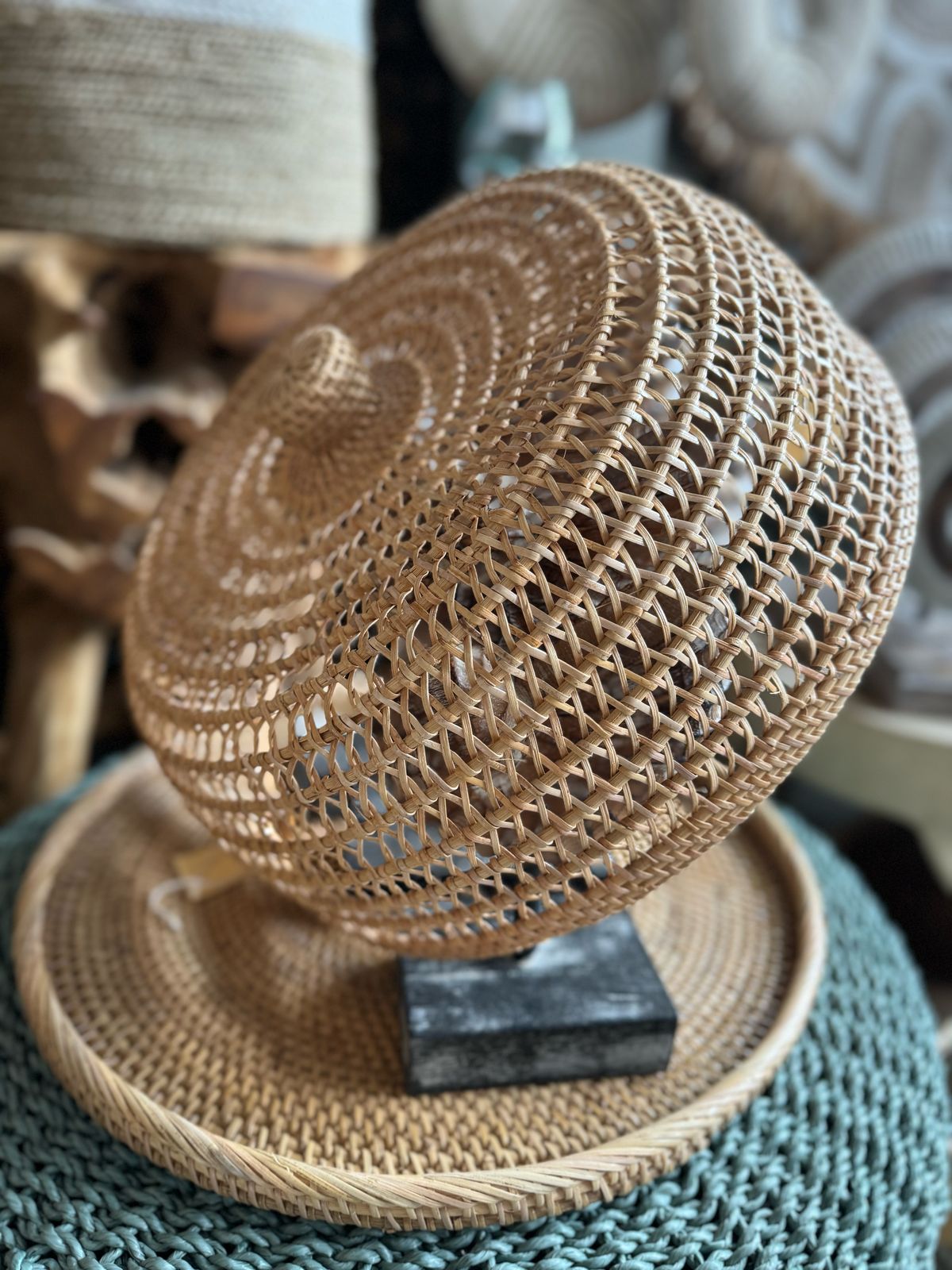 BAL054 - BAMBOO MOVABLE FOOD COVER