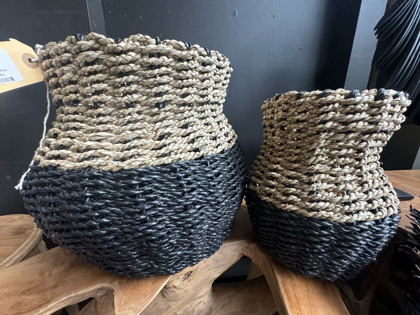 BAL100-B -  GUCI BASKET MED
