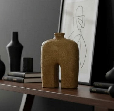 BAN103 - TERRACOTTA VASE