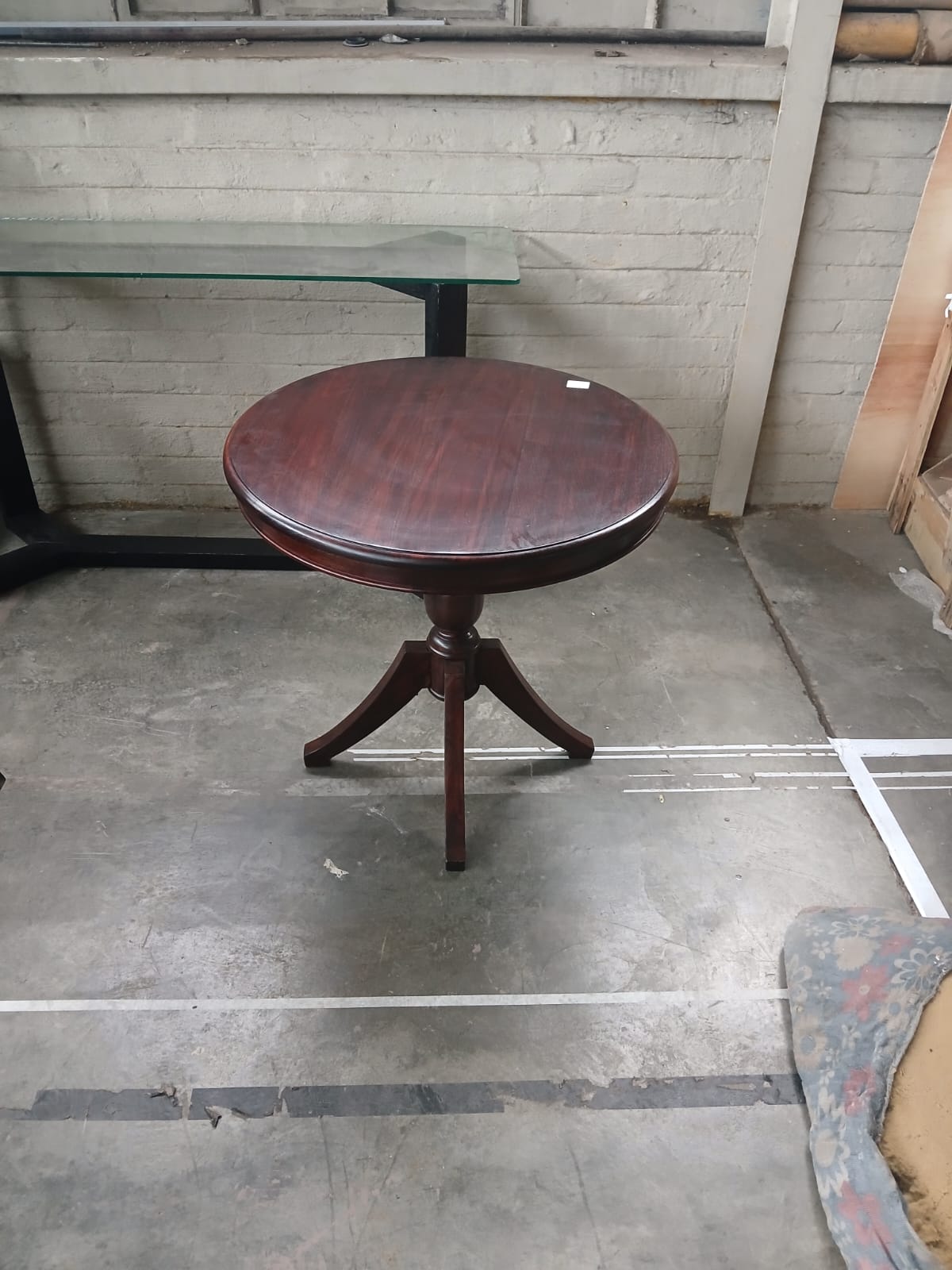 ECO-H/062 - SIDE TABLE WINE REGENCY