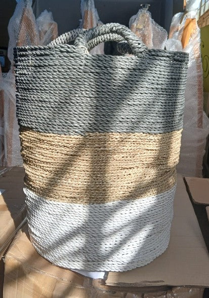 UB079-A - BASKET NATURAL WHITE AND GREY STRIPES (S)