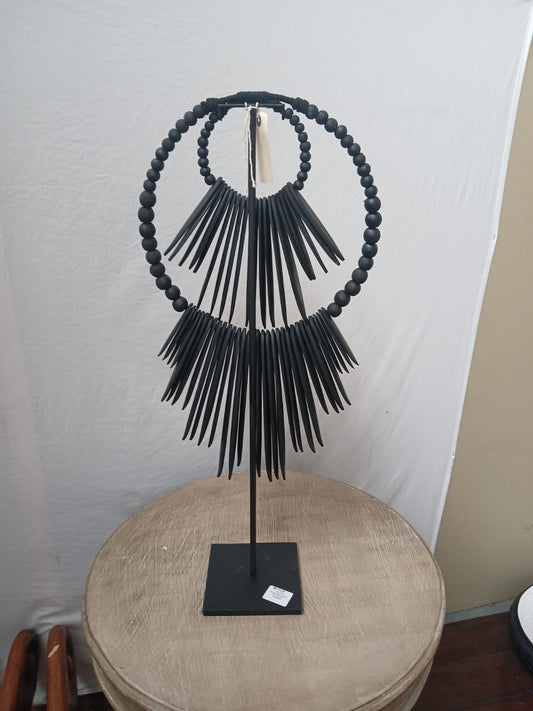 UBI062 - WOODEN MANGO SURVING NECKLACE BLACK